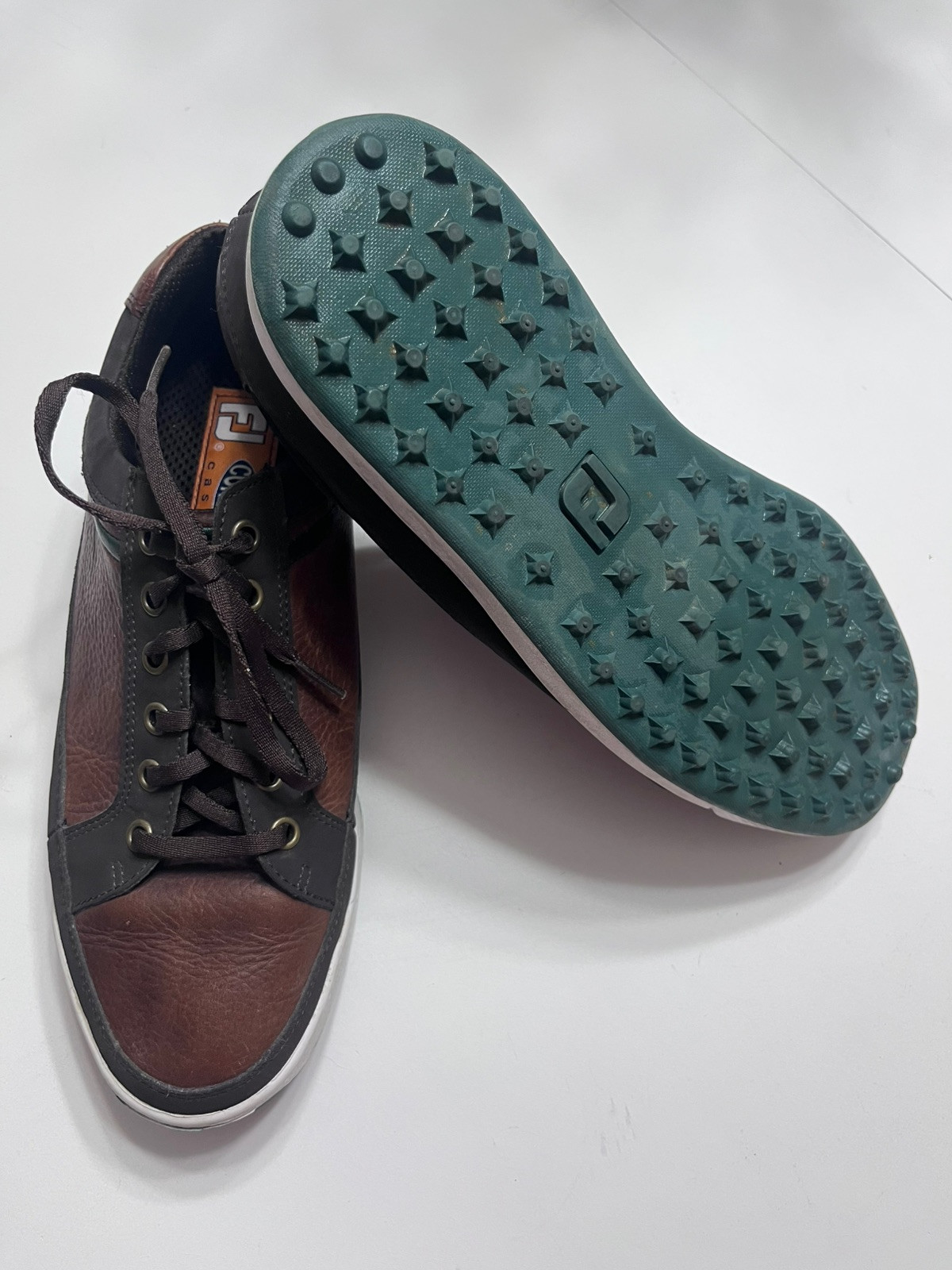 Footjoy FJ casual golf turf brown leather Men sz 7 1/2 spikeless