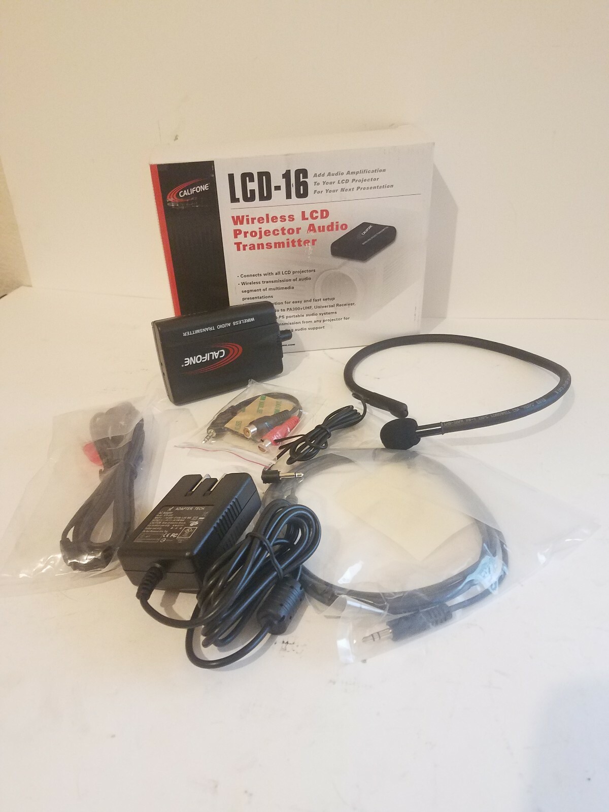 Califone LCD-16 Wireless Projector Audio Transmitter w/ AC Adapter & Cables New