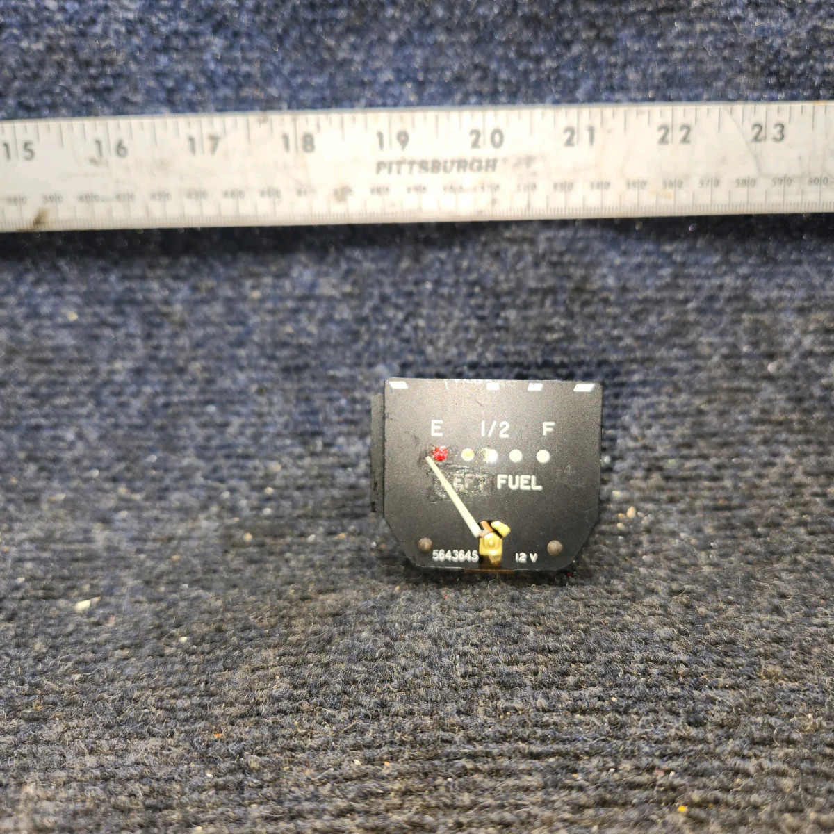 5643645 | Stewart-Warner | Piper | Fuel Gauge Indicator (12v)