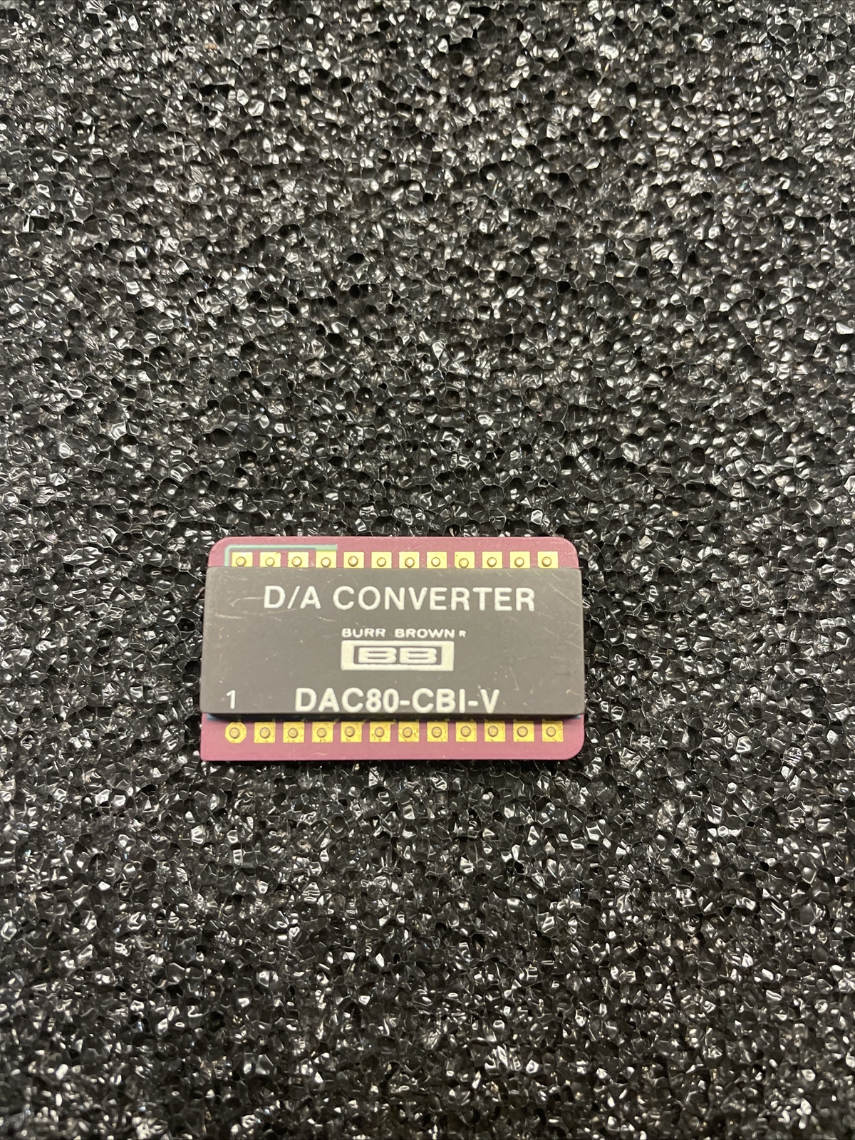 DAC80-CBI-V Burr Brown GOLD-pin 12-Bit DA D/A converter 1989 RARE DAC IC