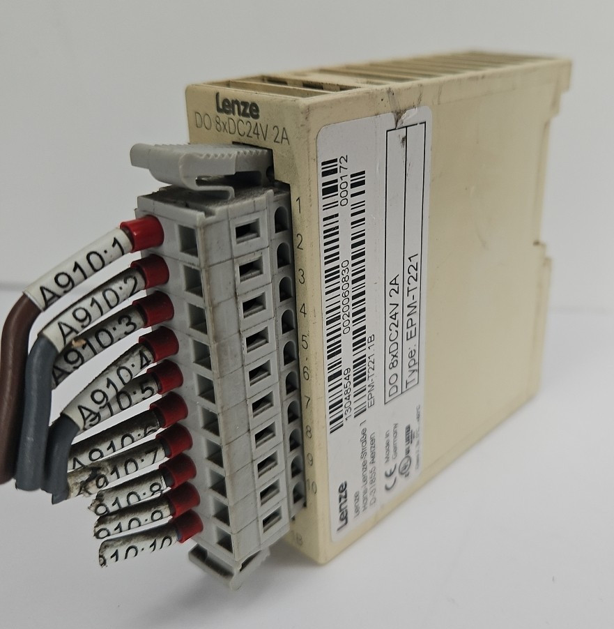 Lenze EPM-T221 DO 8xDC24V 2A Input Output I/O Digital Module Unit Automation