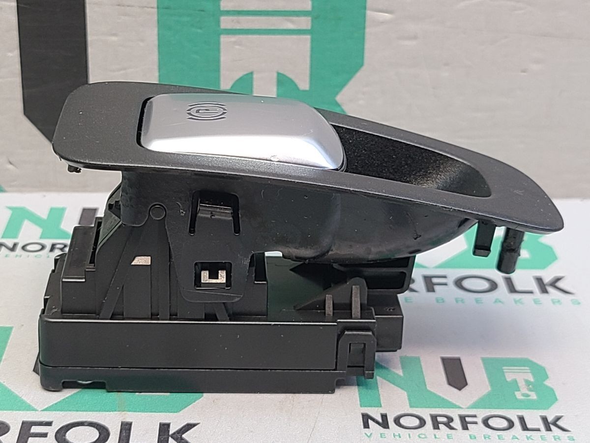 MERCEDES E-CLASS W213 Parking Brake Switch A2139053803