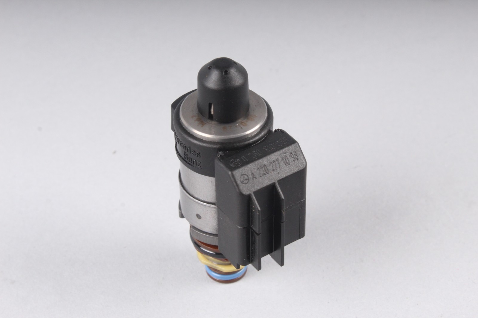 Mercedes S550 CL550 722.9 Black Cap Transmission Solenoid Valve 32K Mileage OEM