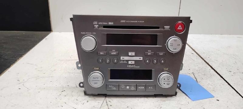 2007-2008 Subaru Legacy Radio AM FM 6 CD Player Receiver W/Temperature Control