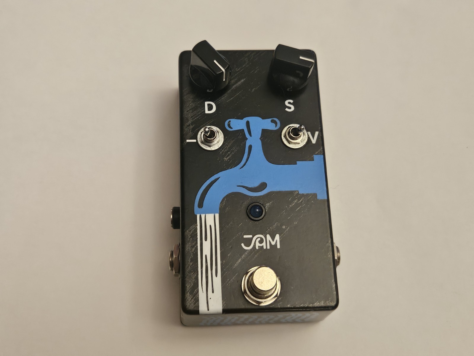 JAM Pedals Waterfall Bass Analog Chorus Guitar Effects Pedal