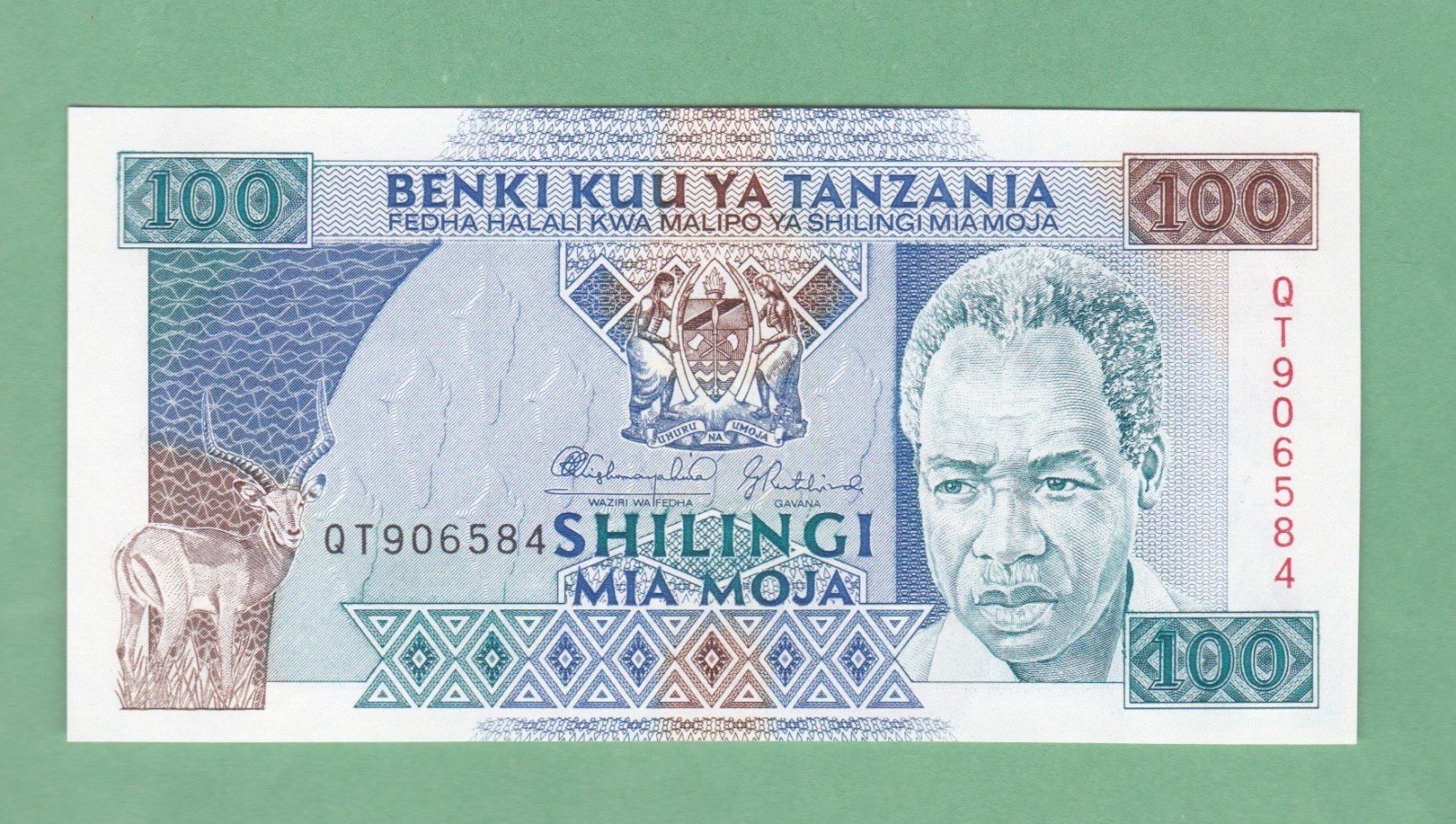 Tanzania  100  Shilingi  Note   (1993)   P-24   ABOUT UNCIRCULATED