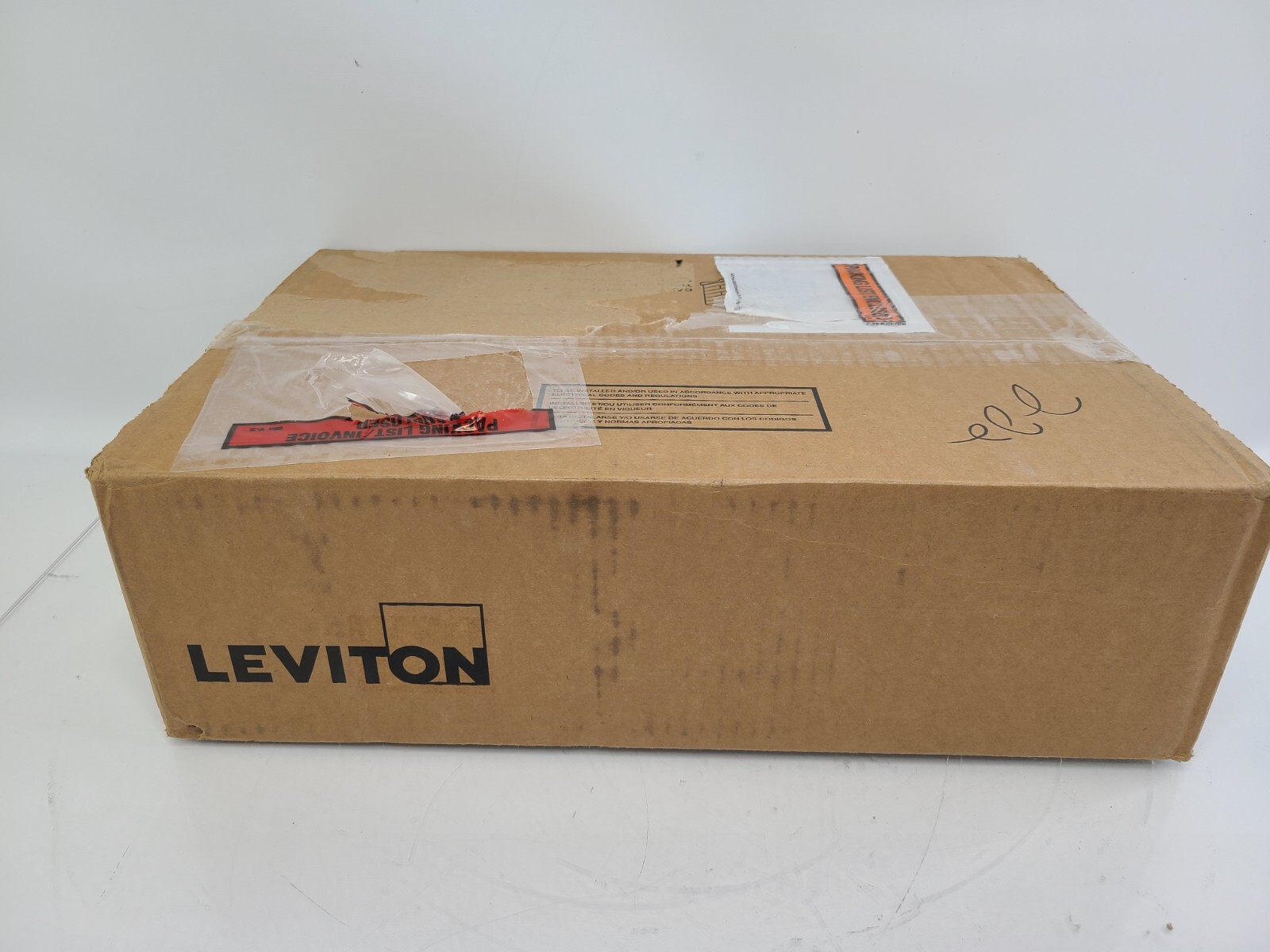 Leviton 2K208-1SW Series 2000 Indoor Usage Meter 3 Solid Core CTs 480V 100A