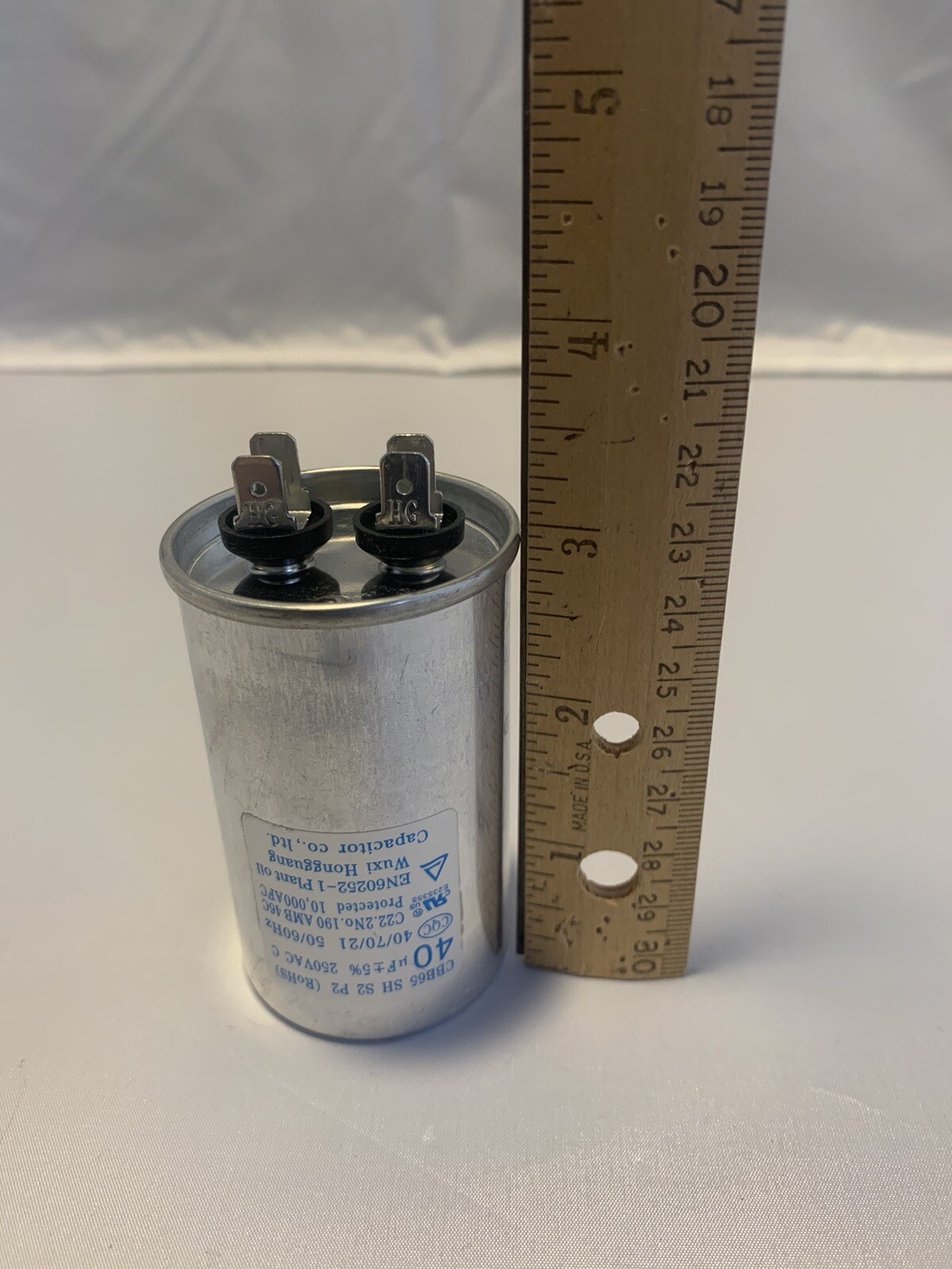 DEHUMIDIFIER / AC CAPACITOR CBB65 250 VAC (40 uF)