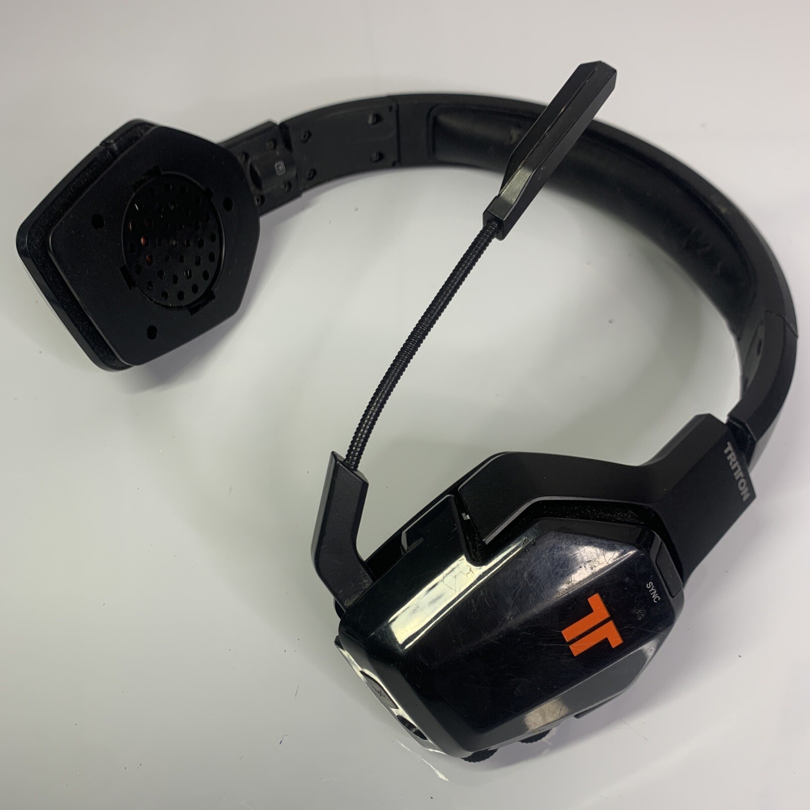 Triton Xbox 360 Replacement Headset 47678 Works Great With Mic - NO EAR FOAM Pcs