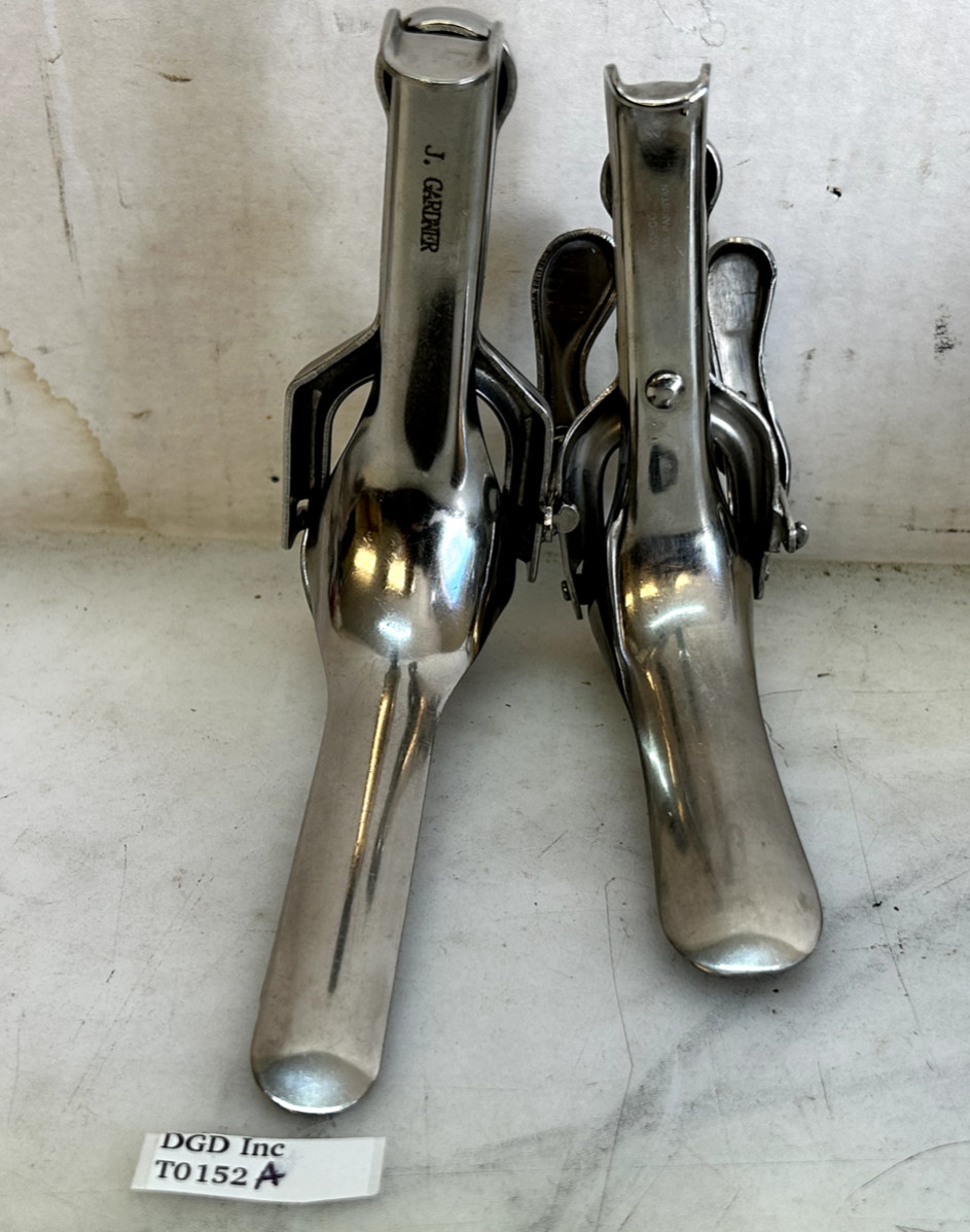 Lot Of 2 Small Grave Vaginal Speculums T0152A