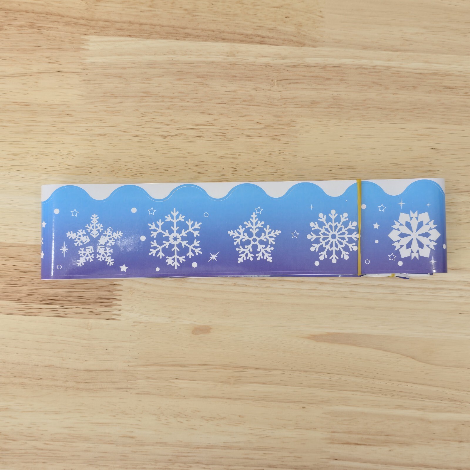48 ft Self Adhesive Classroom Bulletin Board Border Trim Blue Winter Snowflakes