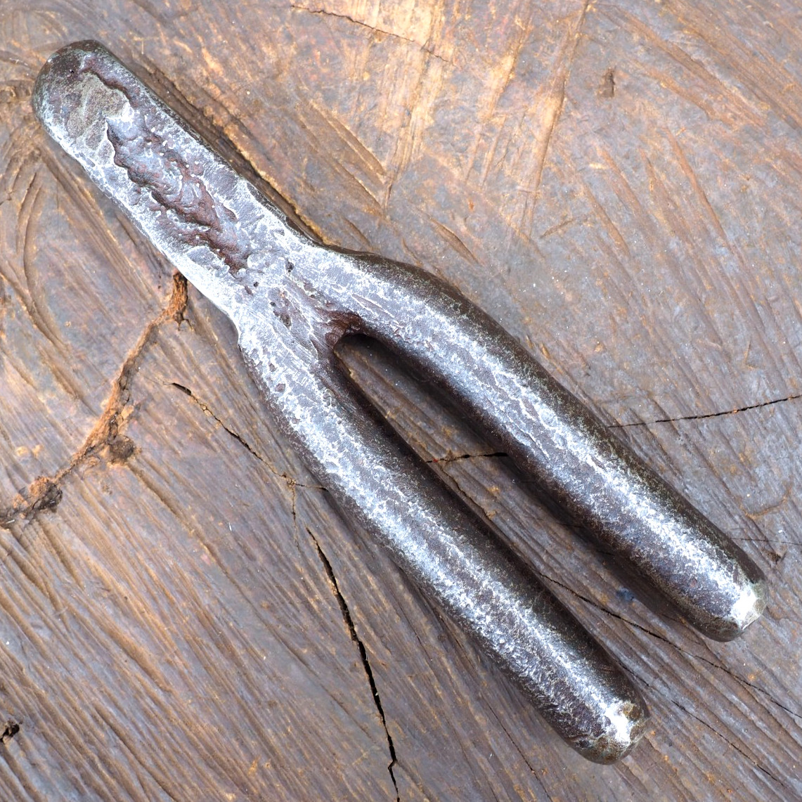CRISP 1 1/8" HARDY "BENDING FORK" BLACKSMITH ANVIL FORGE VINTAGE KNIFE TINSMITH
