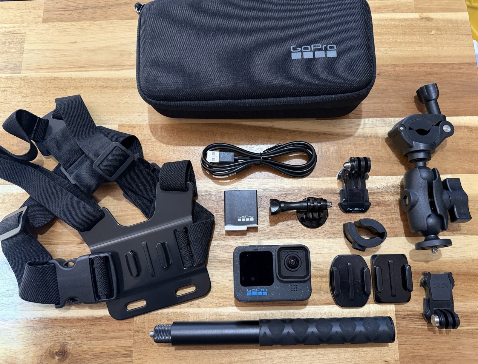GoPro Hero12 Black Hero 12 + Outdoor Bundle