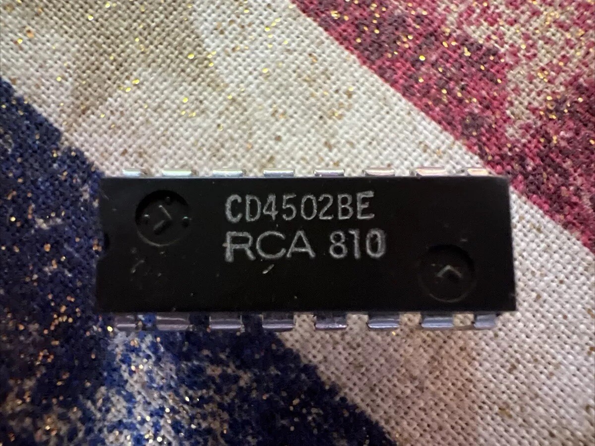 **  QUANTITY 10 **  RCA CD4502BE