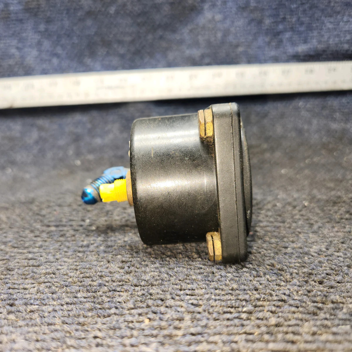22-880-03 | Garwin | Beechcraft 35-33 | Suction Indicator