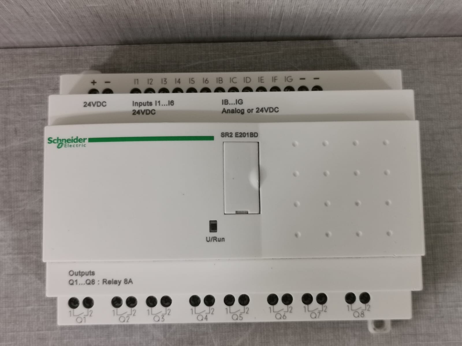 SCHNEIDER ELECTRIC ZELIO SR2 E201BD COMPACT SMART RELAY