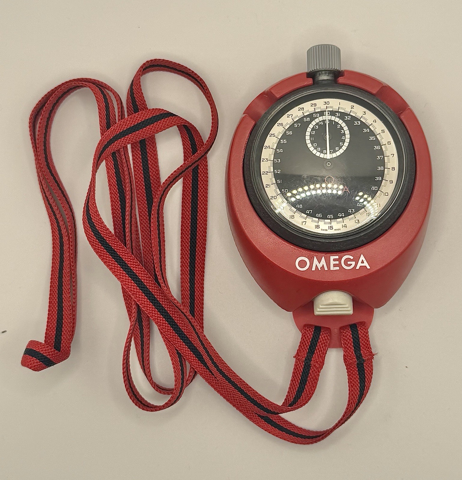 VINTAGE OMEGA OFFICIAL OLYMPIC SWISS STOPWATCH W/ DESKTOP COVER & STRAP