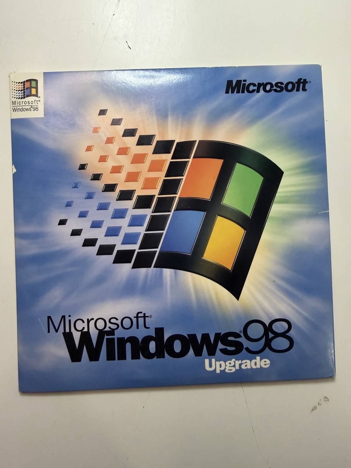 Microsoft Windows 98 Upgrade – Factory Sealed Retail CD – Vintage Software