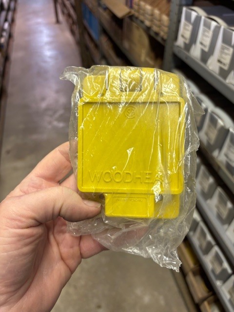 6900 DANIEL WOODHEAD BOX COVER NEW SURPLUS