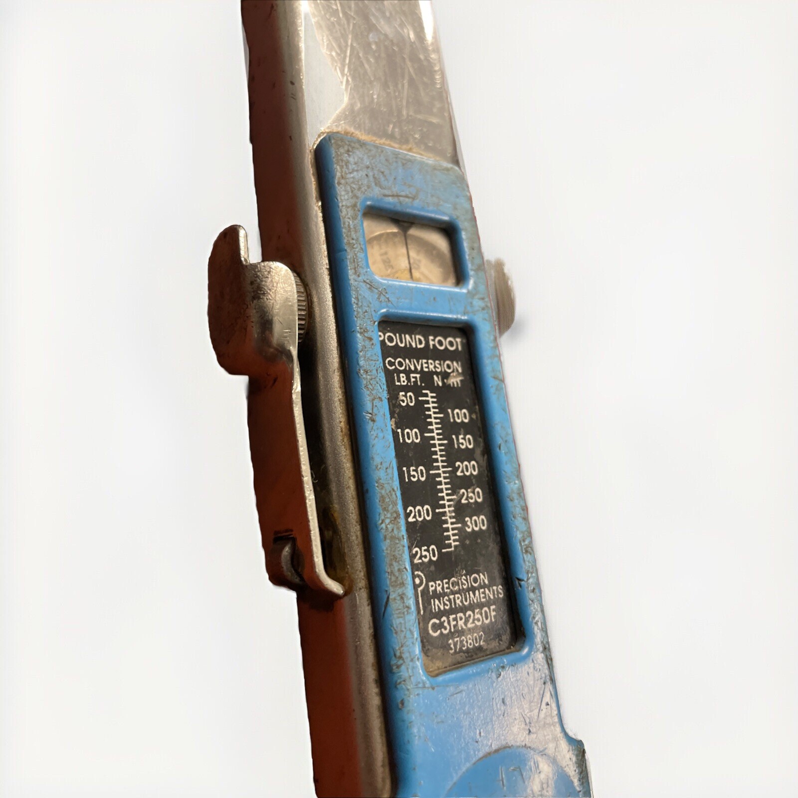 PRECISION INSTRUMENTS #C3FR250F 1/2" 40-250 ft-lbs (PREOWNED)