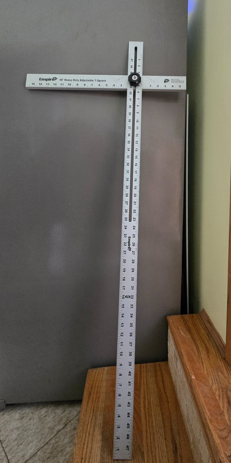 Empire 419-48 48in Heavy Duty Adjustable T-Square Drywall Aluminum New