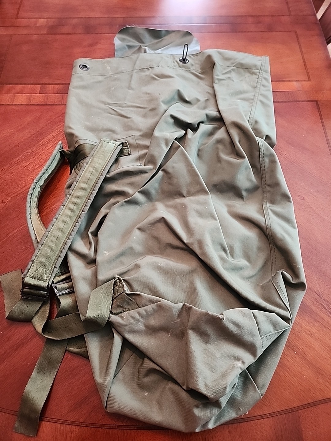 Military Duffel Bag Olive Drab Green GI Style, Heavy Duty Canvas, 34"x18"