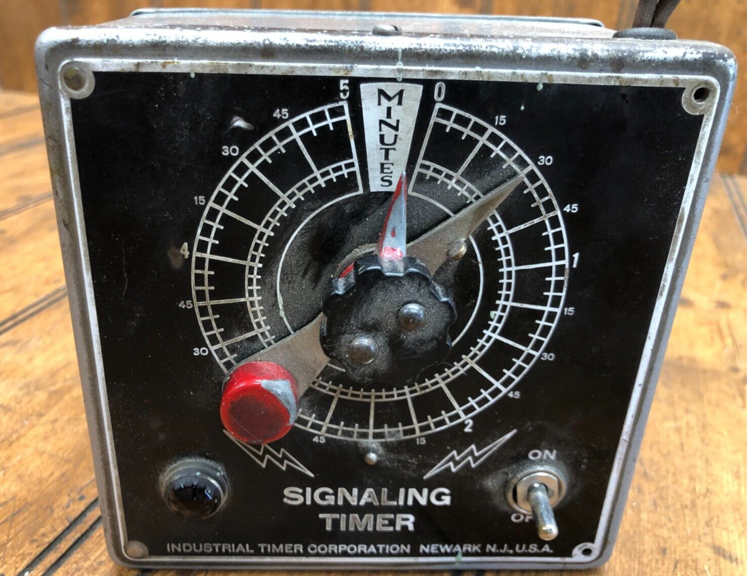 Vintage Signaling Timer Industrial Timer Corp Model 5-15M 5 Minute - Untested