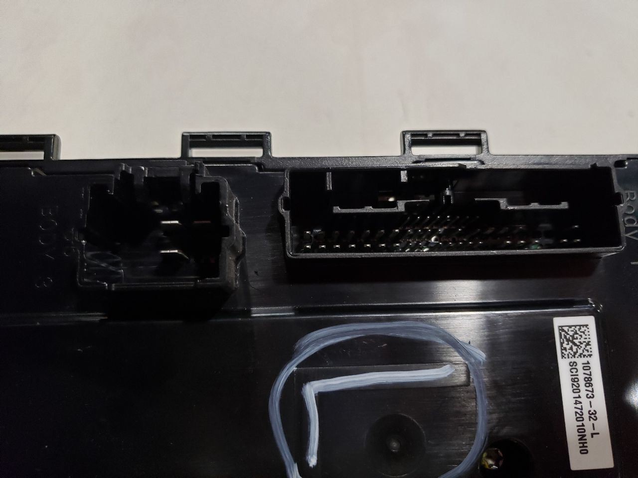 Left Low Voltage Module - 2020 Tesla 3 Automatic - OEM 1078673-32-L