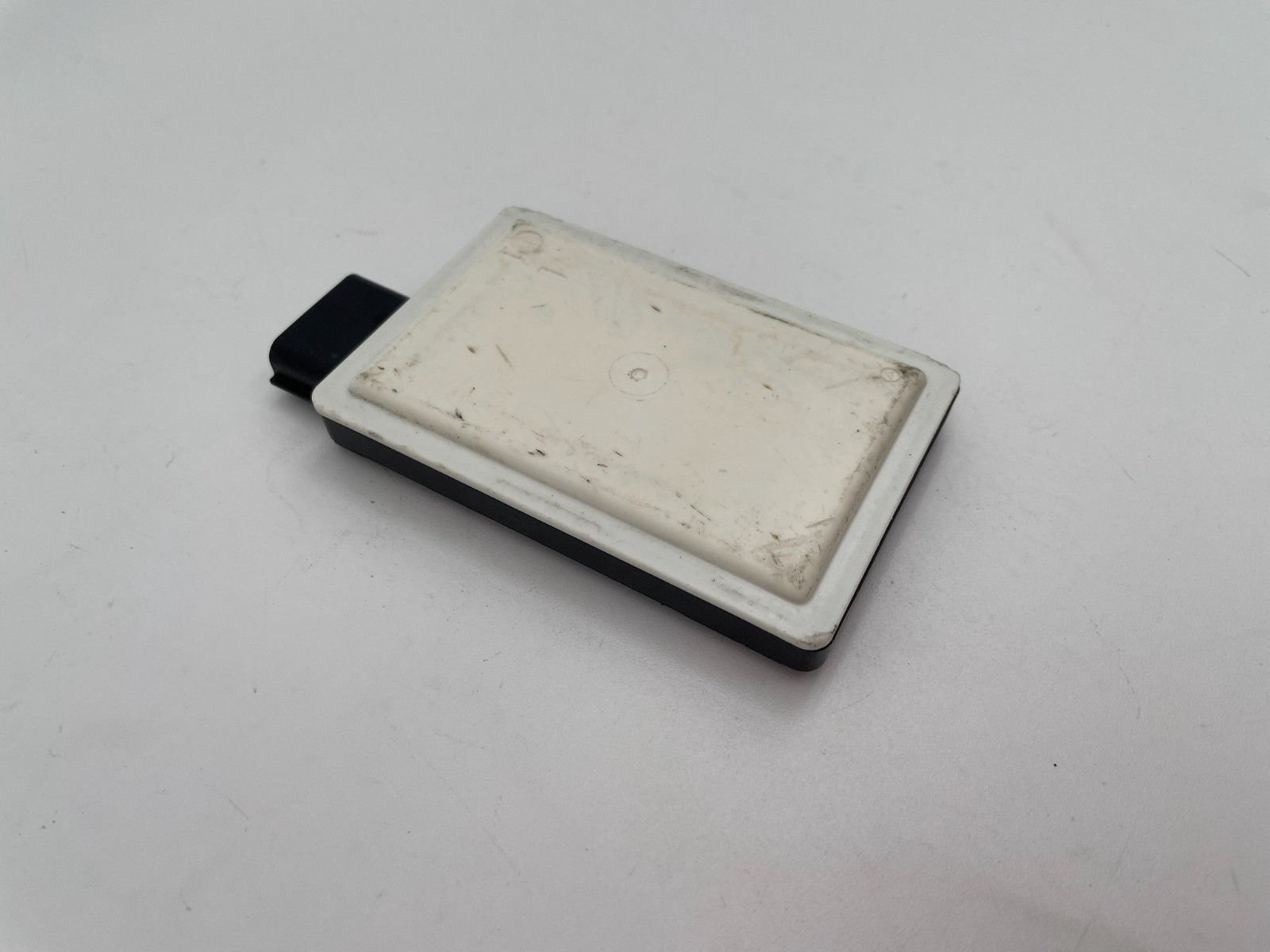 2017-2020 CHEVY IMPALA REAR RIGHT BLIND SPOT RADAR SENSOR MODULE 84402684 OEM
