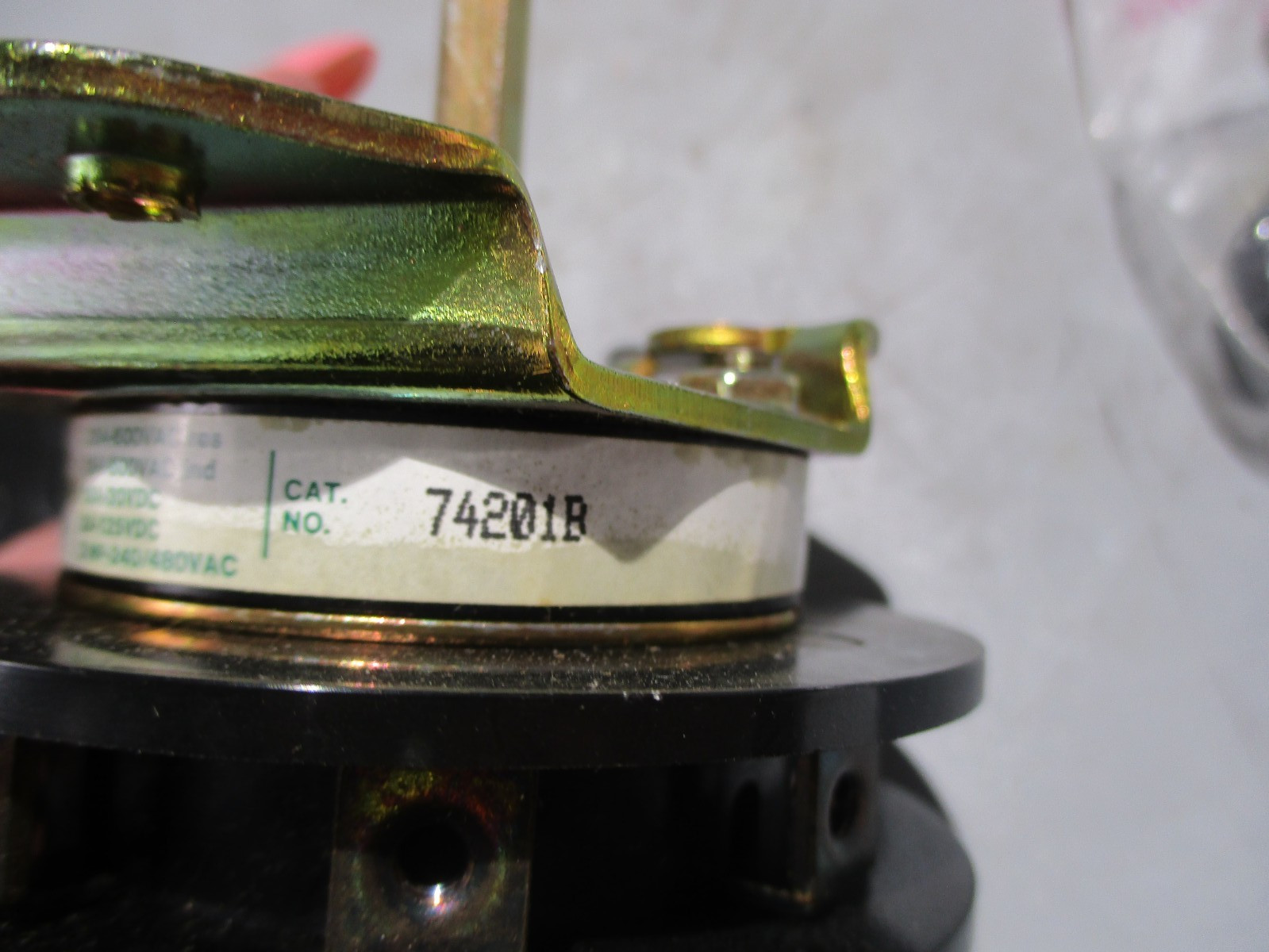 NEW ELECTROSWITCH 74210B SERIES 24 ROTARY SWITCH