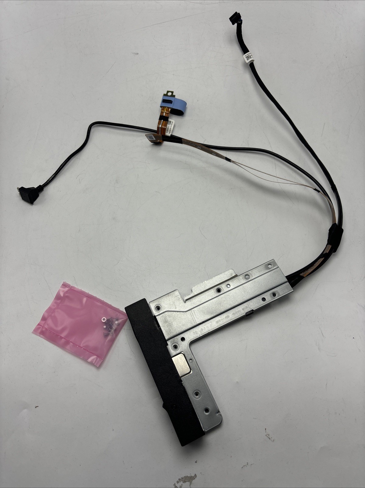 Dell 6HM7D Poweredge R940 Right Rack Ear w60