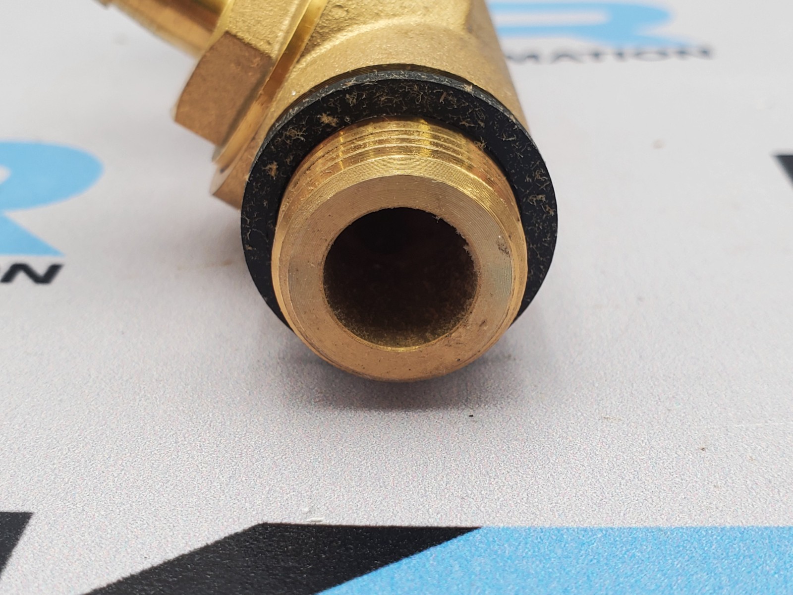 9045 Multi Inlet Adapter 3 Inlet Adapter