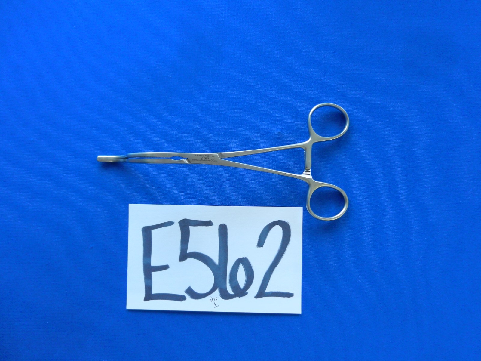 E562 V. Mueller Gregory Medium Profunda Clamp 18.5cm Overall Length CH7221