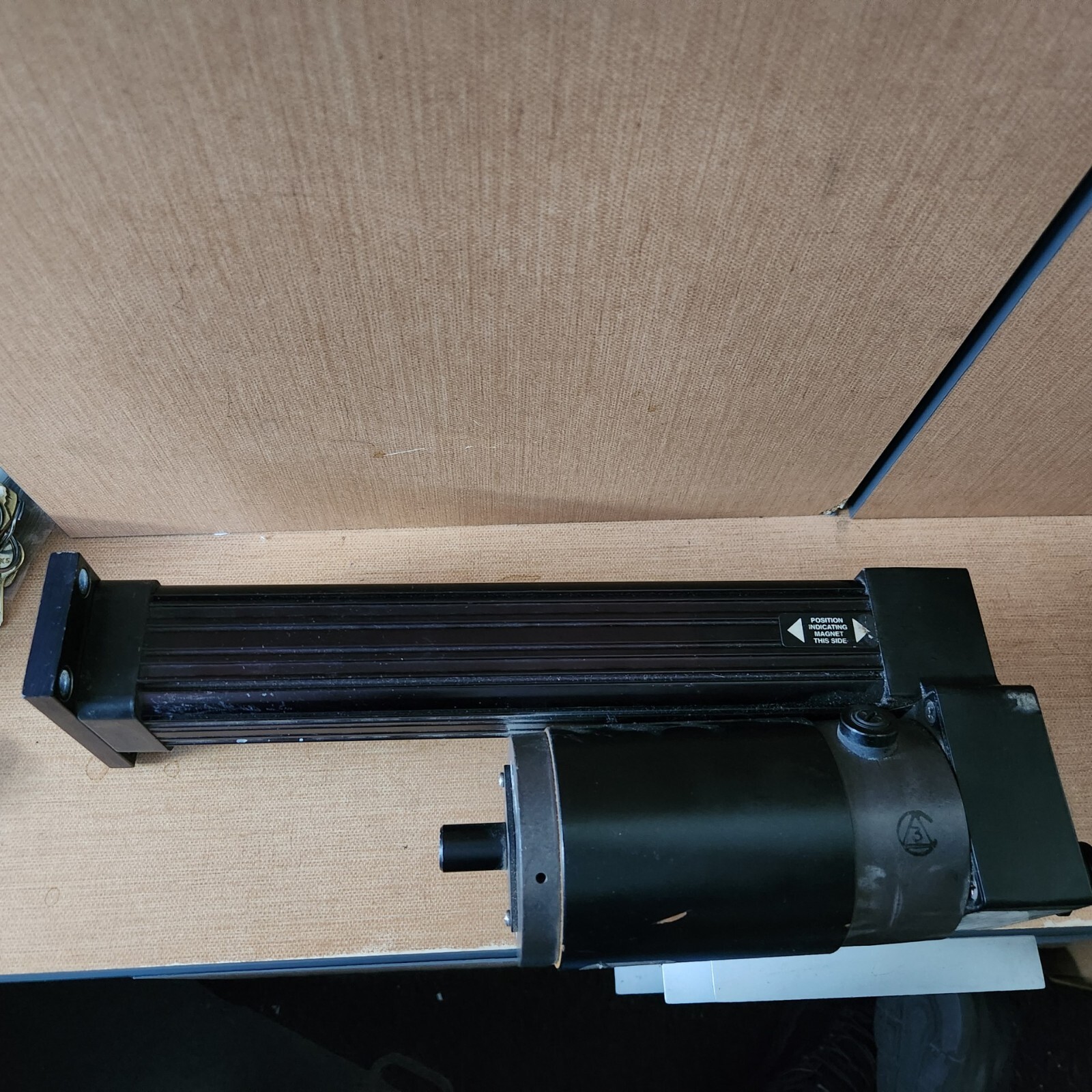 IDC NH205B-8-MF1-FT1-Q Electric Cylinder