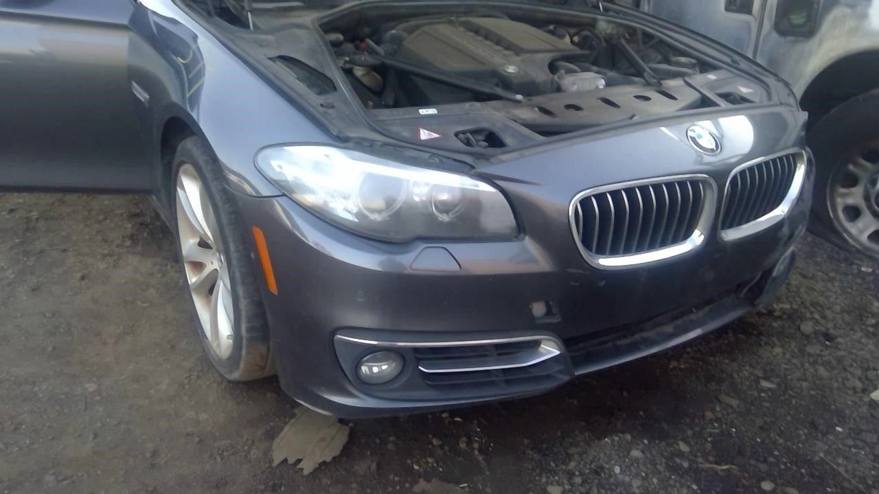 Passenger Tail Light Quarter Panel Mounted Fits 14-16 BMW 528i 1116983