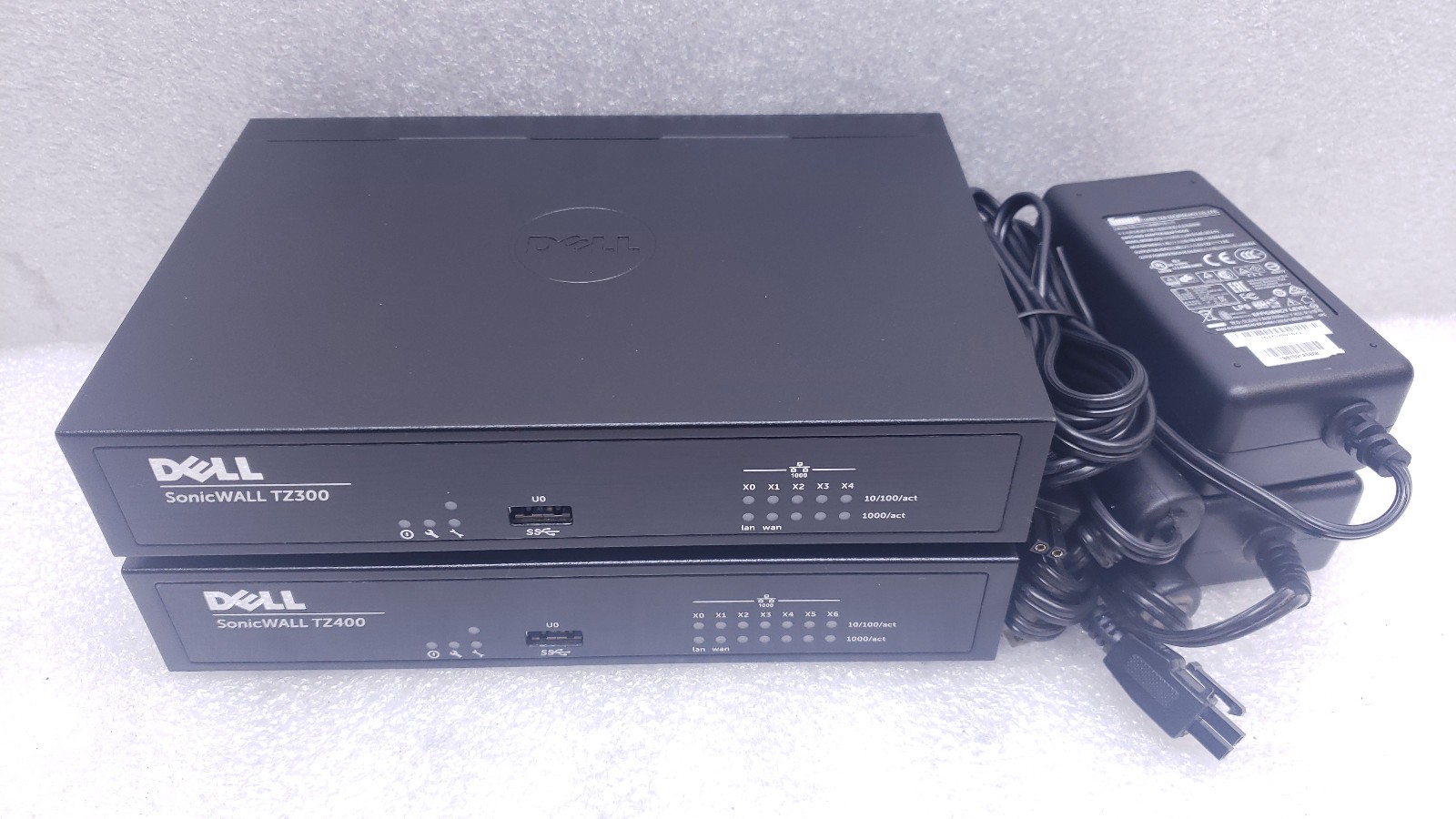 Lot Of 2 SonicWall TZ400 /TZ300 Network Security/Firewall Appliance #99