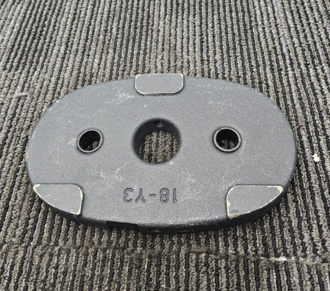 18-Y3 Fitness Weight Stack Upgrade Plate Cast Iron Gray 9-3/4" x 5-3/4"