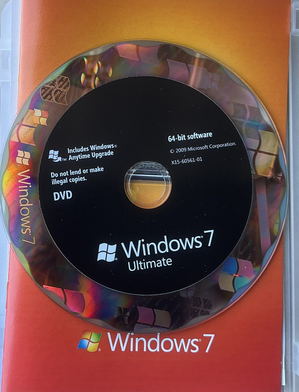 Microsoft Windows 7 Ultimate 32 / 64bit Kit DVD Media + Key Retail Box