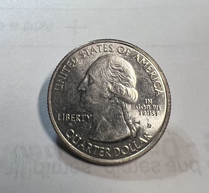 2018 D Rhode Island ATB Quarter Doubled Die Reverse (DDR) Under Wing