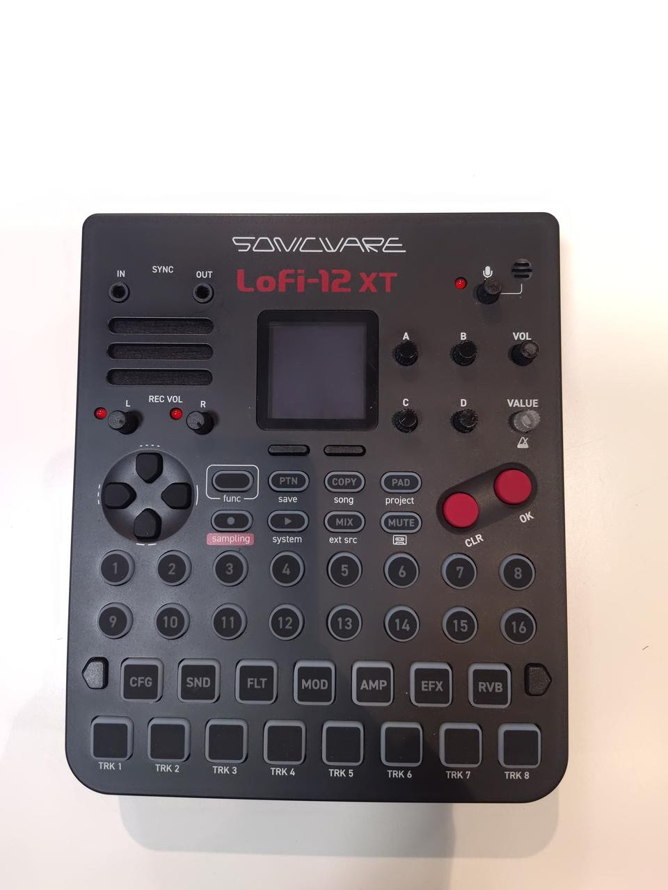 SONICWARE LOFI-12 XT Sampler Sequencer 12-bit Lo-fi w/ Box & SD Card Tested