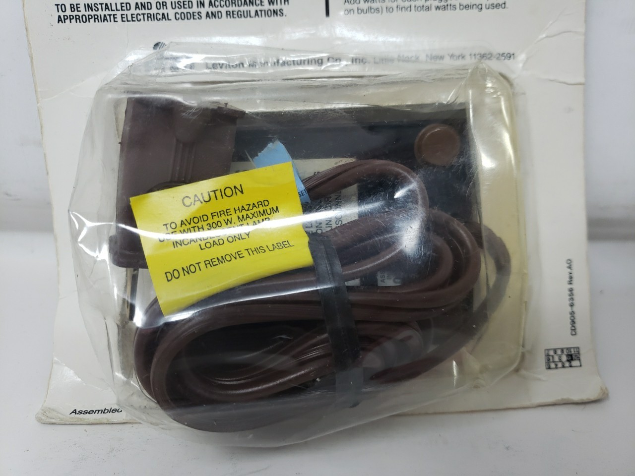 Leviton Plug-In Slide Dimmer Cat. No. 805-6356