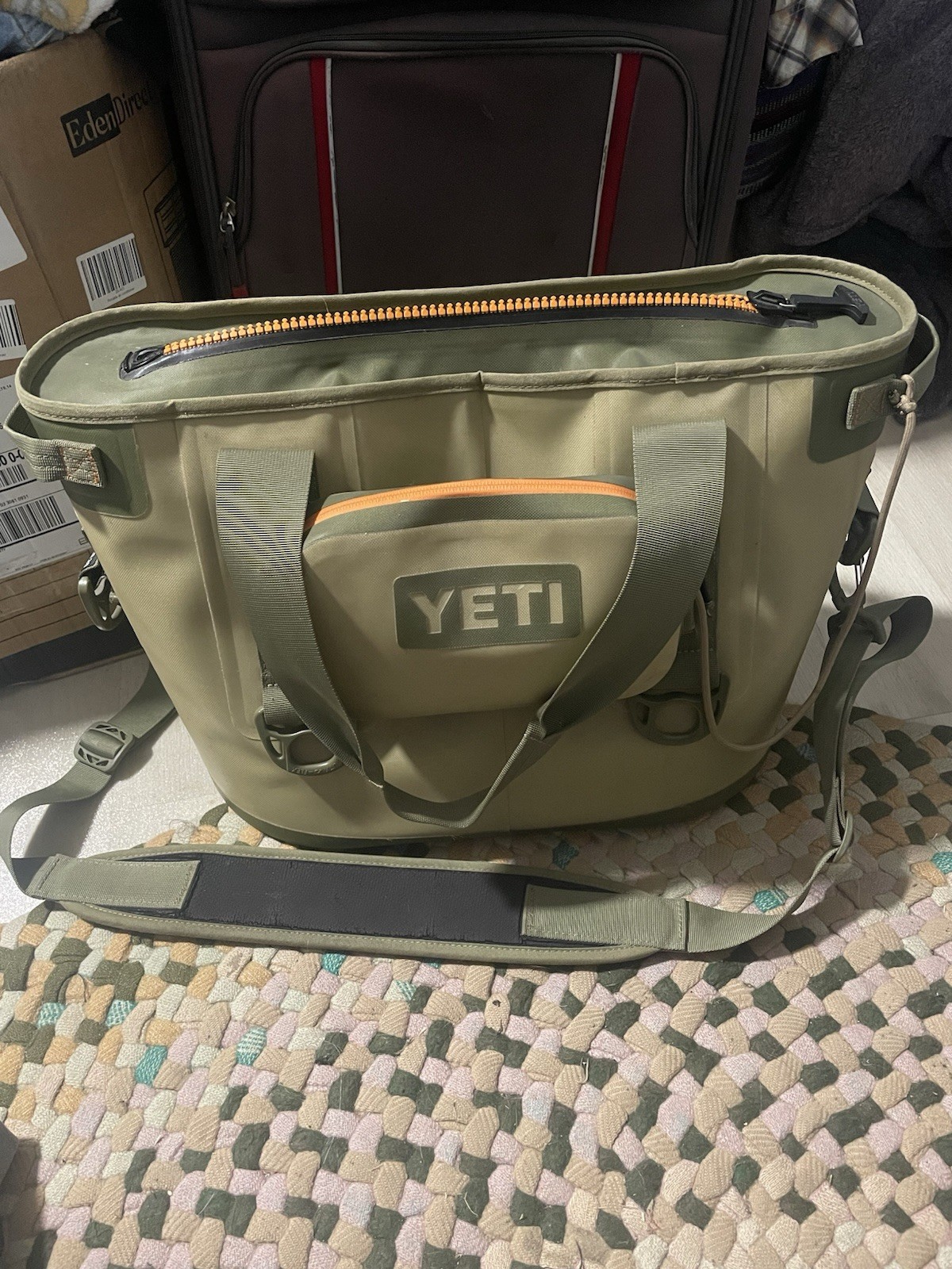 yeti hopper 20 cooler bag beige