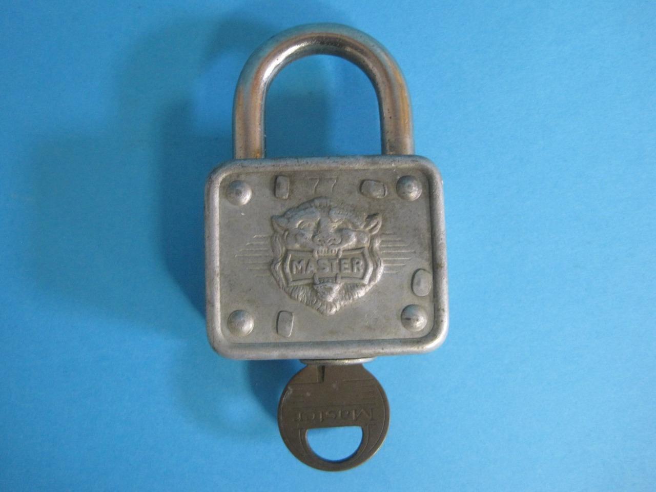Vintage Master Lock 77 Lion Head Keyed Padlock with Key Working Nice A5803