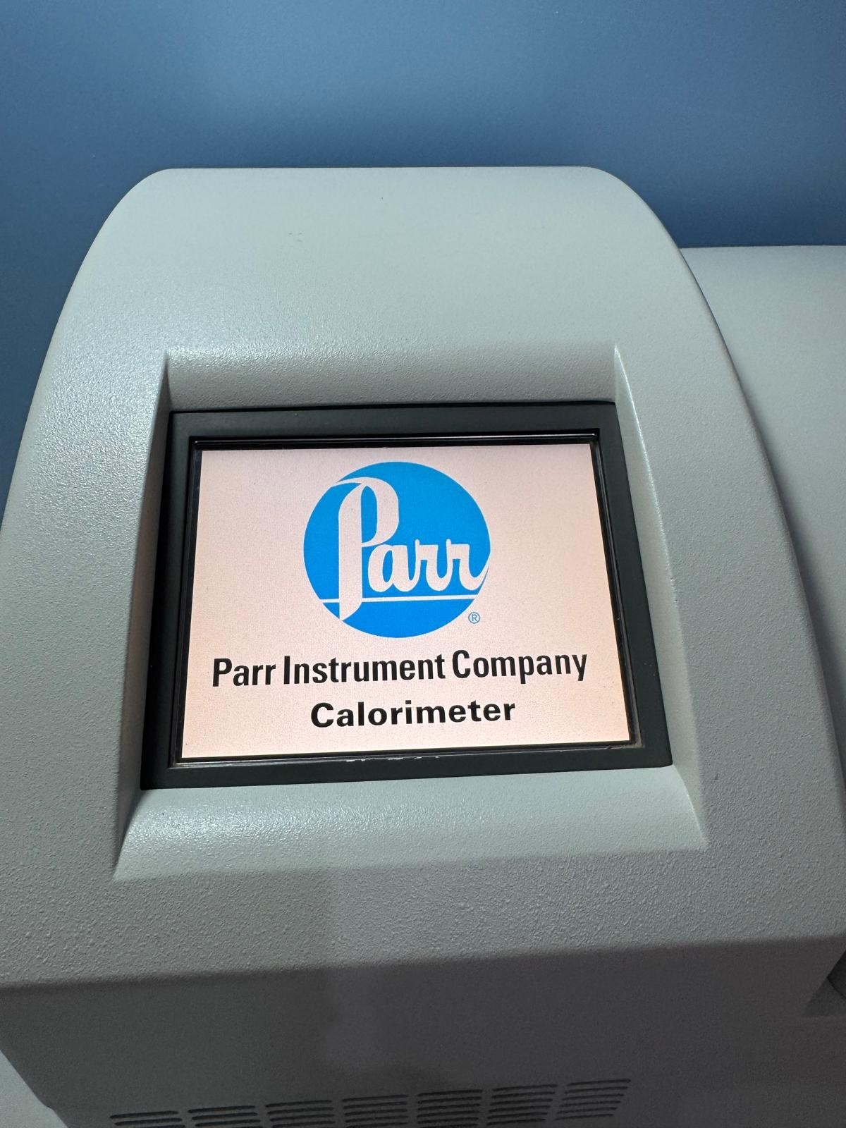 Parr 6400 Automatic Calorimeter 240V Powers On Touchscreen Works Firmware Error