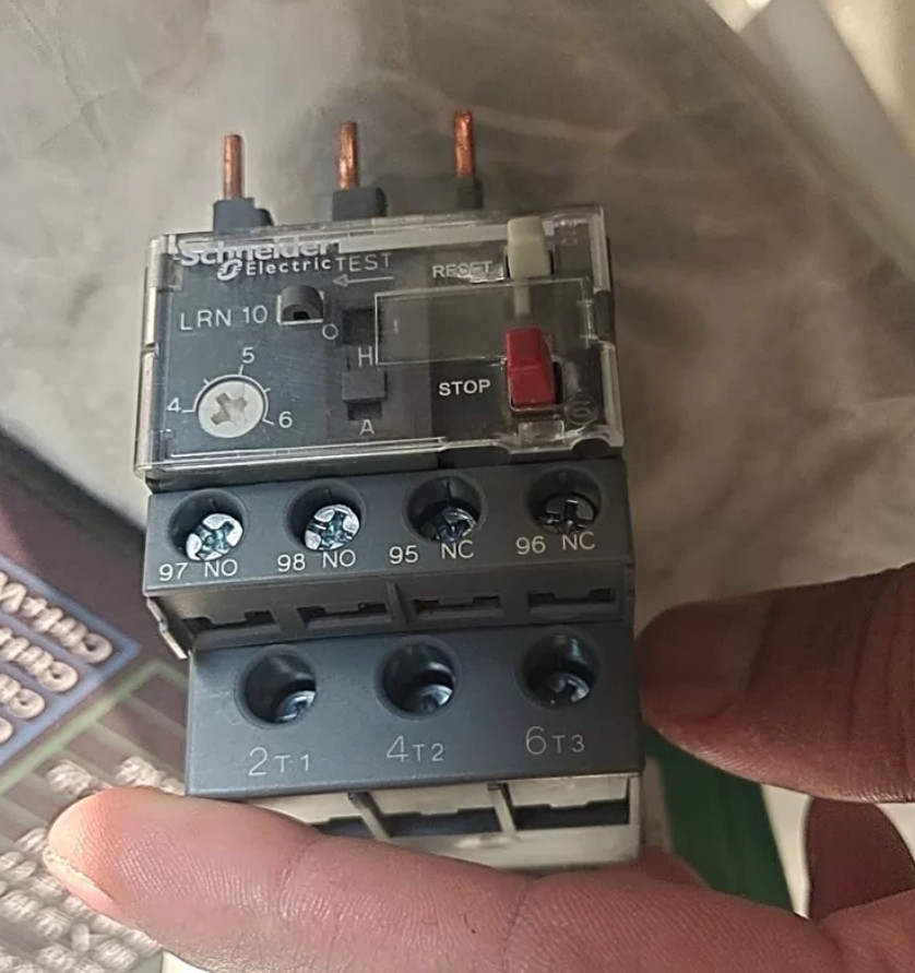 1PC NEW Schneider Thermal overload relay LRN Series LRN10N LRN10 4-6A #LL