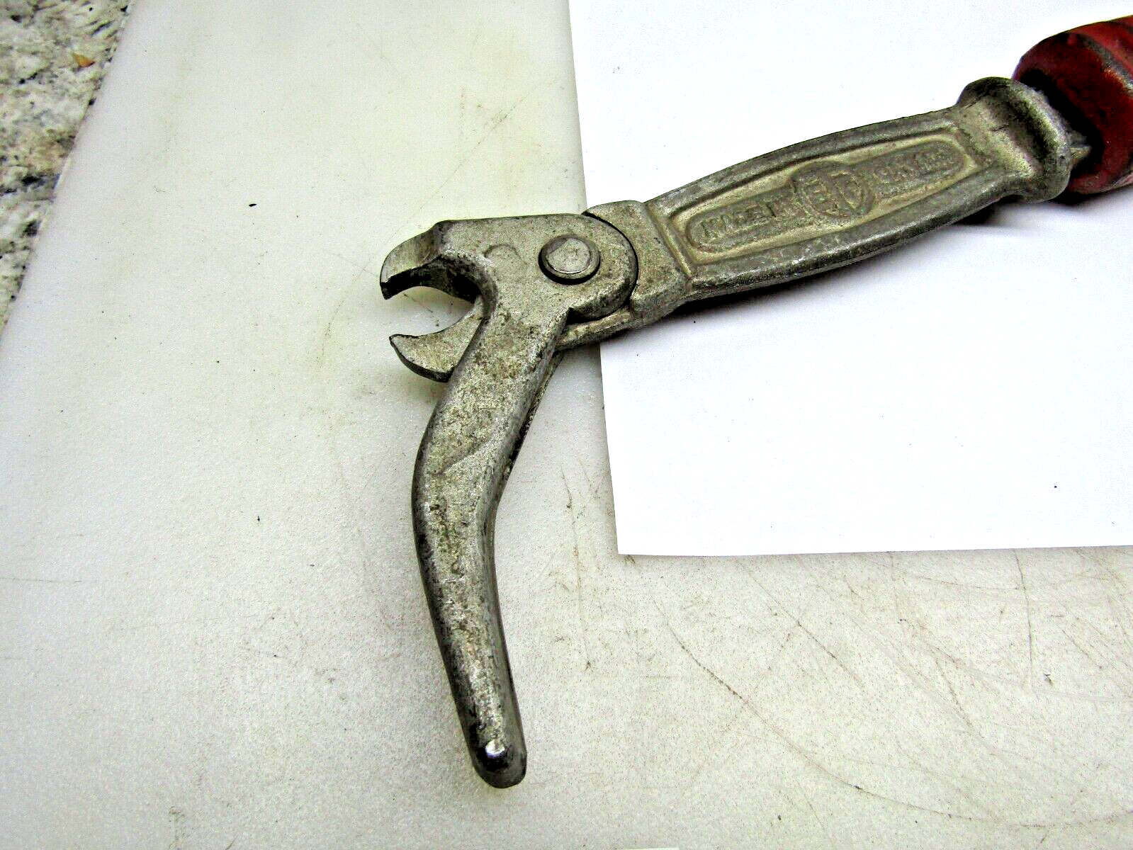 ETF No. 3775 USED Nail Puller Cast Iron Made in Canada