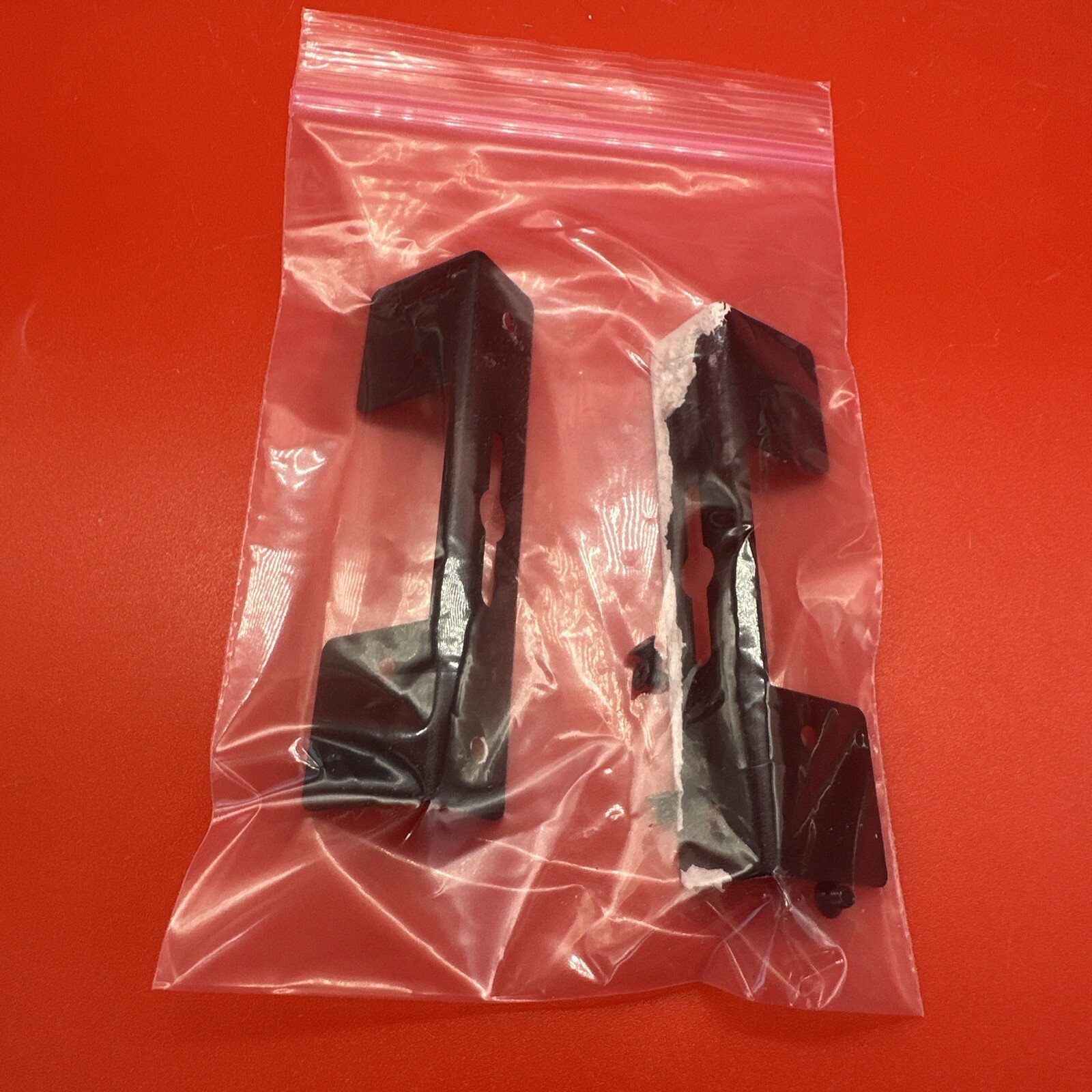 Binary 520 Series Wall Mount Bracket With Screws