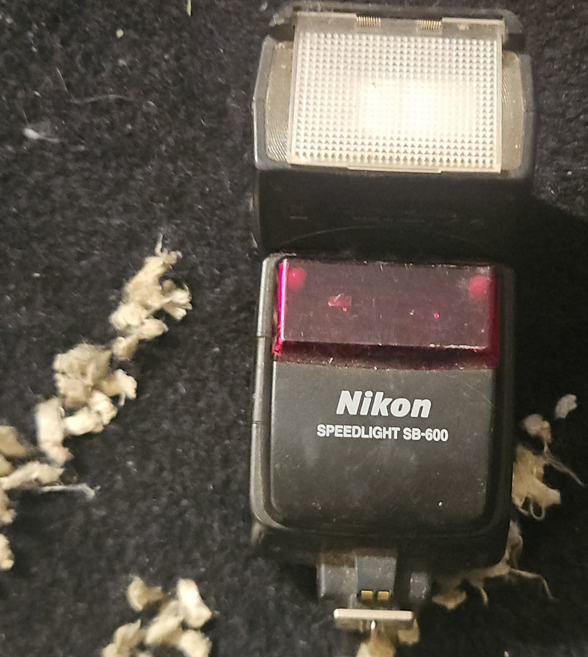 Nikon Speedlight SB-600 Shoe Mount Hot Shoe Strobe Flash LCD Display GN 30m