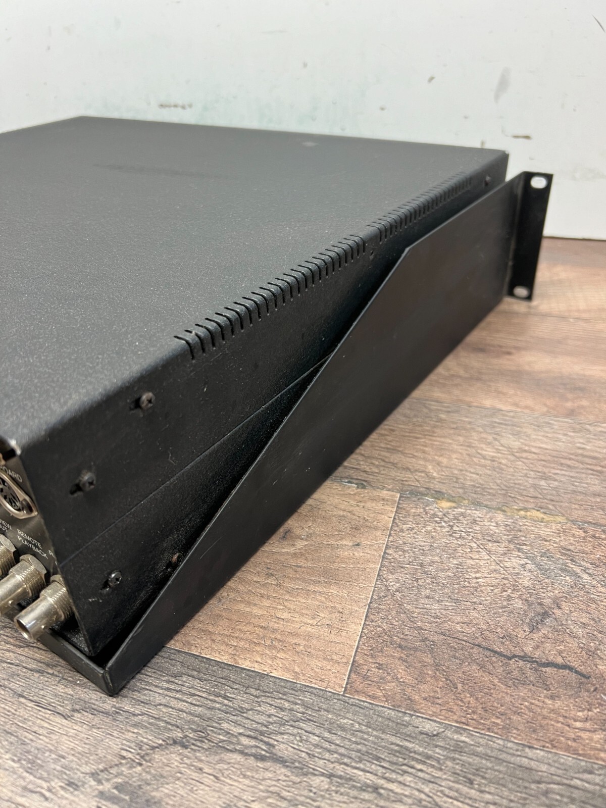 Pointmaker PVI-64D Professional Broadcast Video Marker