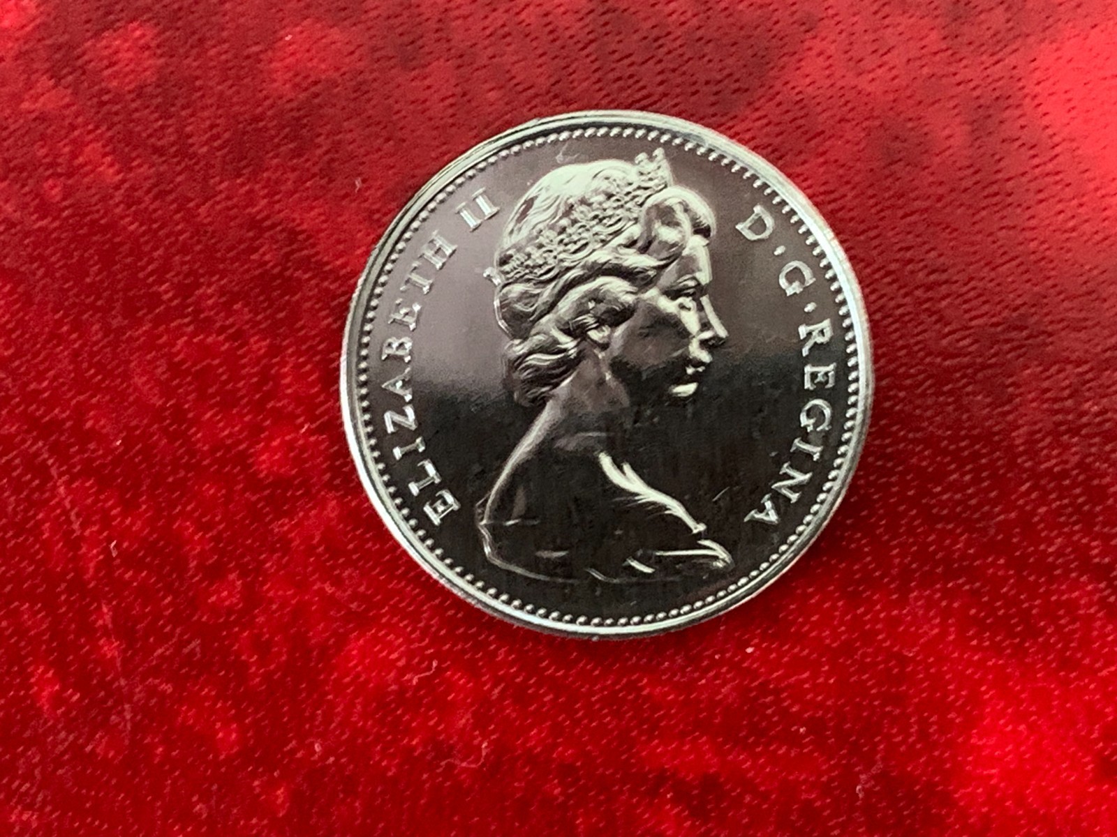 Canada 5 Cent 1975 Specimen Coin-Uncirculated